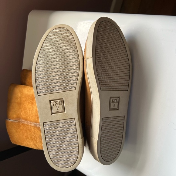FRYE AND CO. Tan Suede Leather Boots - Picture 7 of 9